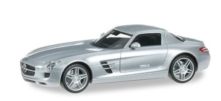 Auto Mercedes-Benz SLS AMG, Iridiumsilber metallic