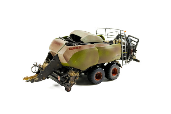 Claas Quadrant 5300 RC "Dirty version"