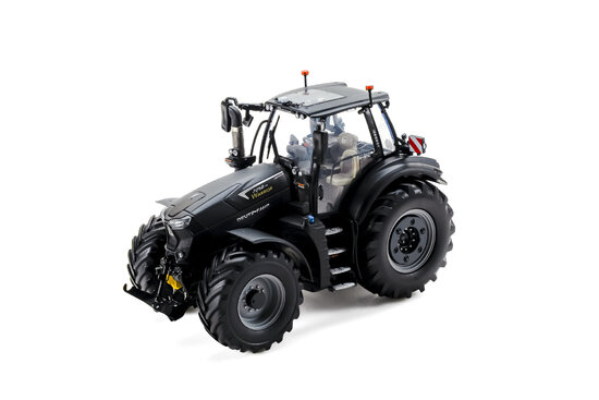 Deutz-Fahr 7250 TTV Warrior – Matt Black