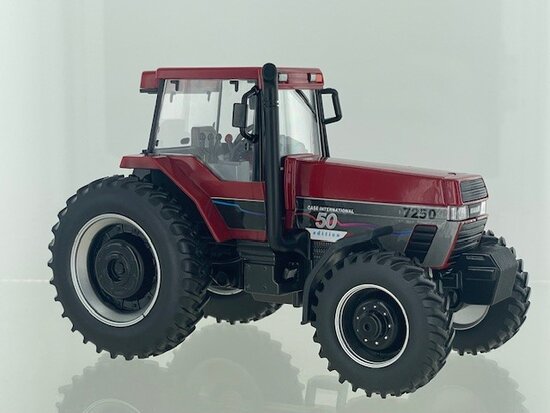 Case IH Magnum 7250 50. výročie