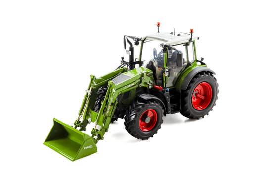 Fendt 515 Vario + Cargo 4 Profi  