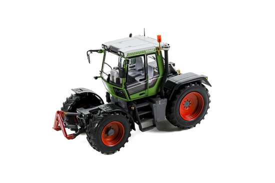 FENDT Xylon 522