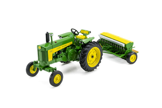 John Deere 730 Set mit Van Brunt Sämaschine