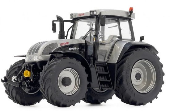 STEYR CVT 6195 šedá černá limitovaná edice