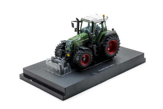 FENDT 820 Vario