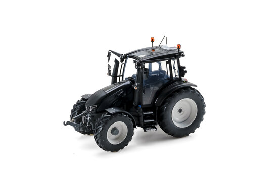 Valtra G 135 "Unlimited" - černá - 2021
