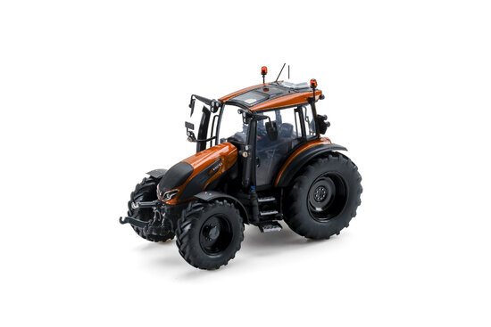 Valtra 135 G " unbegrenzt " - Orange - 2021