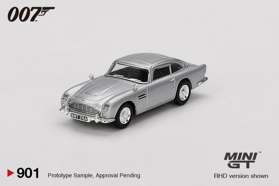 Aston Martin DB5 “Thunderball”