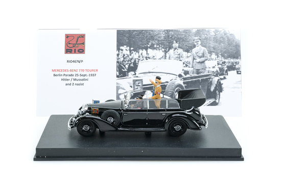 MERCEDES BENZ - 770 TOURER BERLIN PARADE SEPTEMBER 25, 1937 - with figures of Hitler and Mussolini