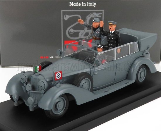 MERCEDES BENZ - 770K WEHRMACHT MIT FIGUREN VON MUSOLLINI, HITLER UND DEM FAHRER