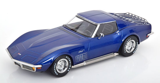 CHEVROLET CORVETTE C3 1972 WITH REMOVABLE ROOF PARTS BLUE