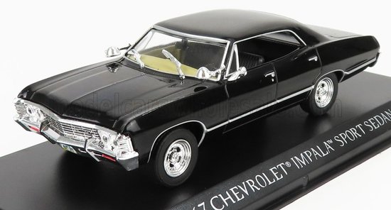 CHEVROLET - IMPALA SPORT SEDAN 1967 - SCHWARZ