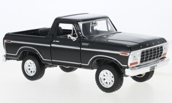Ford Bronco customs, black, 1978