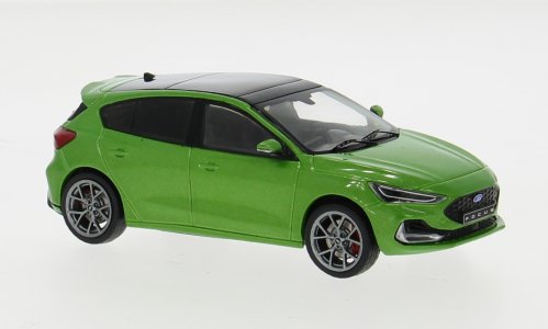 Ford Focus ST, metallic-grün, 2022