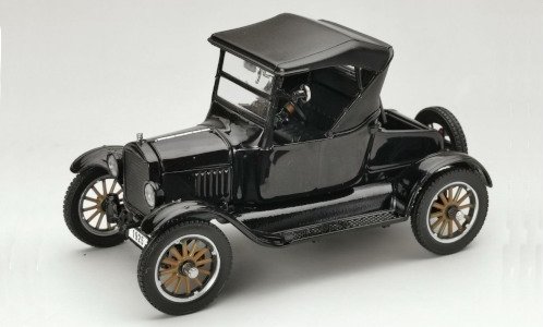 Ford Model T Runabout, černý, kabina zavřená, 1925