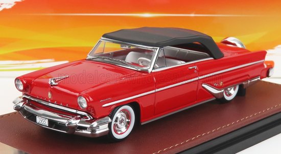LINCOLN - CAPRI CONVERTIBLE SOFT-TOP CLOSED 1955