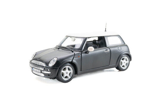 MINI COOPER matte black