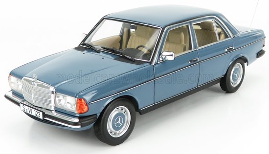  MERCEDES BENZ - E-CLASS 200 (W123) 1980 - China-blau