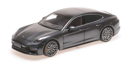 PORSCHE PANAMERA TURBO S 2020 – GRAU MET