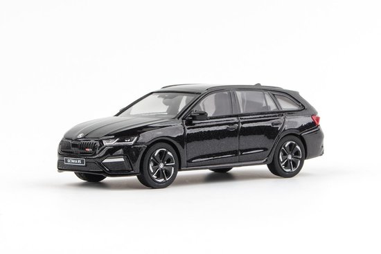 Skoda Octavia IV Combi RS (2020) - Schwarze Magie metallisch