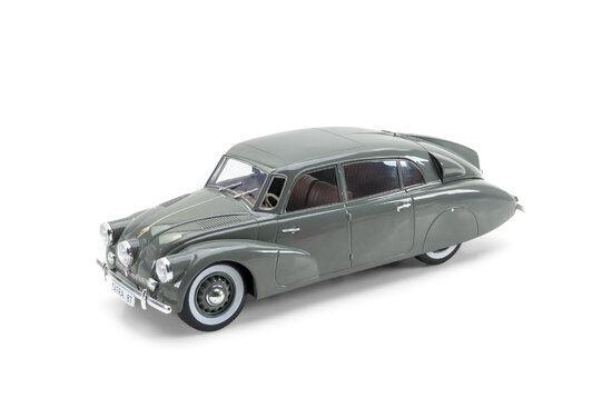 Tatra 87, ročník 1937, šedá barva