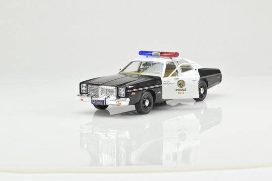 Amazon.com: 1977 Dodge Monaco Metropolitan Police with T-800