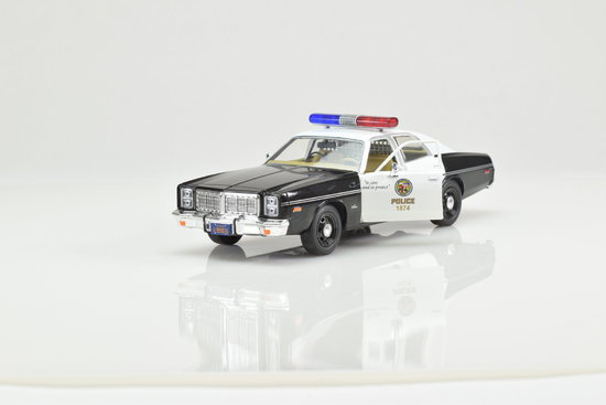 DODGE - MONACO POLICE 1977 - THE TERMINATOR 