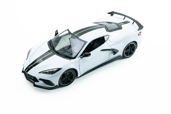 Chevrolet Corvette Stingray Coupe (High Wing), white