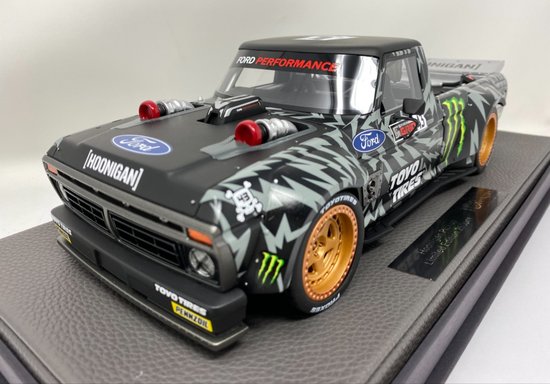 FORD USA - F-150 PICK-UP 1977 N 43 HOONIGAN 2018 KEN BLOCK - SCHWARZ UND WEISS