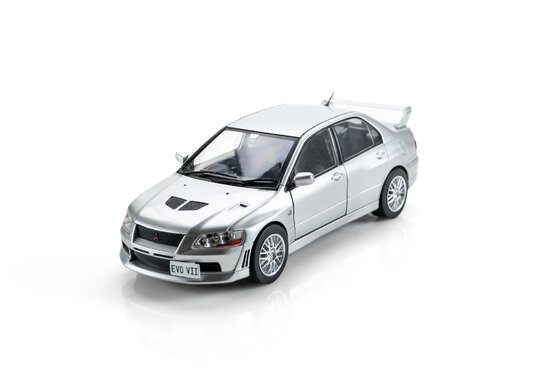 Mitsubishi Lancer Evolution VII, strieborná, RHD, 2001