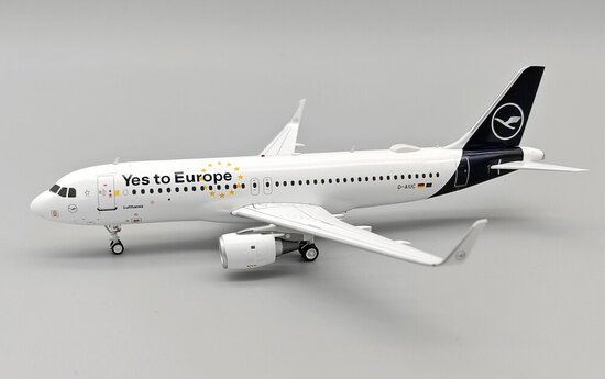 Airbus A320-214 Lufthansa “Yes to Europe”