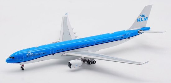 Airbus A330-300 KLM  "SKY TEAM"