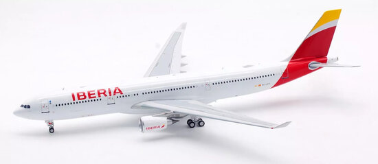 Airbus A330-302 Iberia 