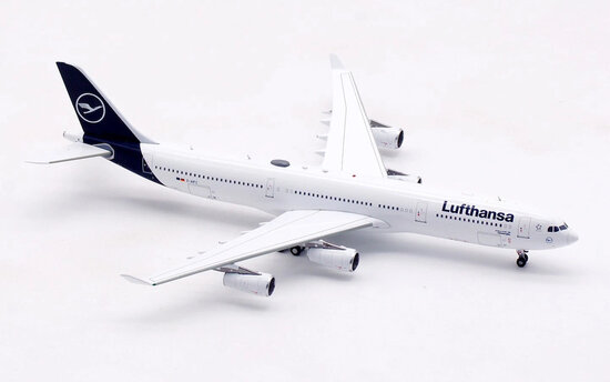 Airbus A340-313 Lufthansa