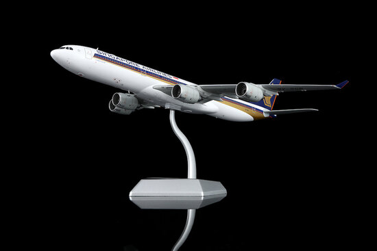 Airbus A340-500 Singapore Airlines
