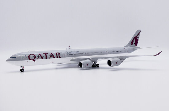 Airbus A340-600 Qatar Airways