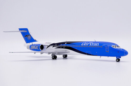 Boeing 717-200 AirTran Airways "Orlando Magic" 