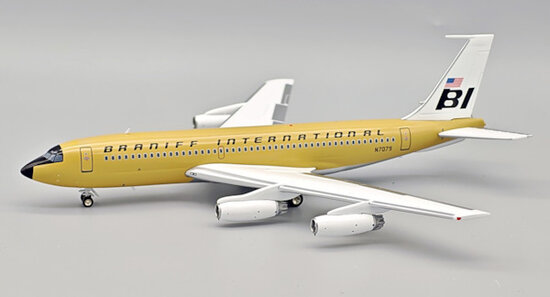 Boeing 720-027 Super Jet Braniff N7079 Beige