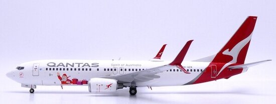 Boeing 737-800 Qantas "Santa"
