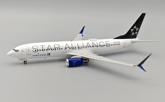 Boeing 737-800 United Airlines "Star Alliance"