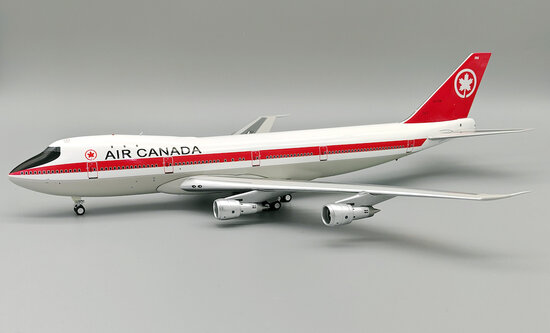 Boeing 747-133 Air Canada 