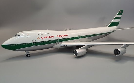 Boeing 747-200 Cathay Pacific Polished