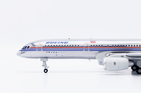 Boeing 757-200 Boeing House Color "Polished"