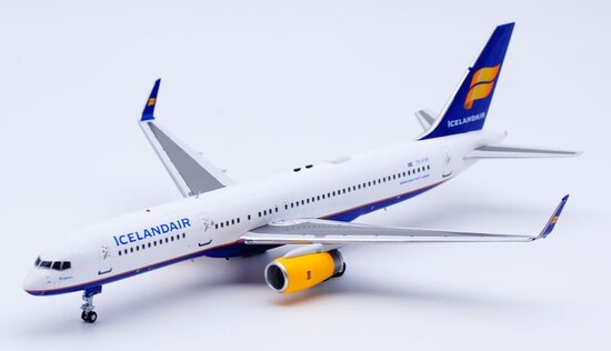 Boeing 757-200 Icelandair 