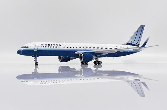 Boeing 757-200 United Airlines "Blue Tulip" 