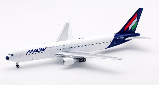 Boeing 767-3P6ER Malev Hungarian Airlines