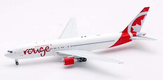Boeing 767-3Q8ER Air Canada Rouge