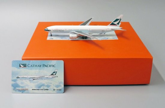 Boeing 777-200 Cathay Pacific 