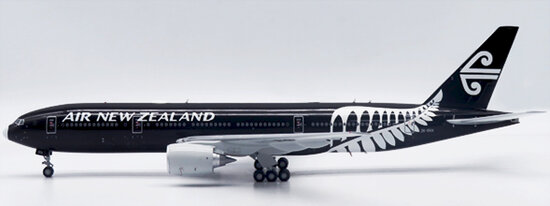 Boeing 777-200ER Air New Zealand "All Blacks with White Nose" 