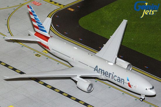 Boeing 777-200ER American Airlines 